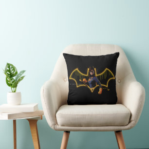 Almofada Gotham Knights Batgirl no logotipo