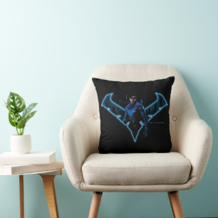 Almofada Gotham Knights Nightwing in Logo