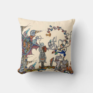 ALMOFADA GUERRA MEDIEVAL ESTRANHA BESTIAL, NOITES, ESQUILOS