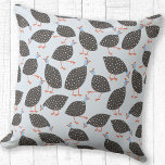 Almofada Guiné Fowl-Blue<br><div class="desc">Um bando de galinhas-da-índia,  perfeito para seu fazendeiro favorito,  pássaro ou apenas para quem ama essas aves esquisitas. Arte original de Nic Squirrell.</div>