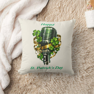 Almofada Happy St. Patrick’s Day Shamrock & Microphone