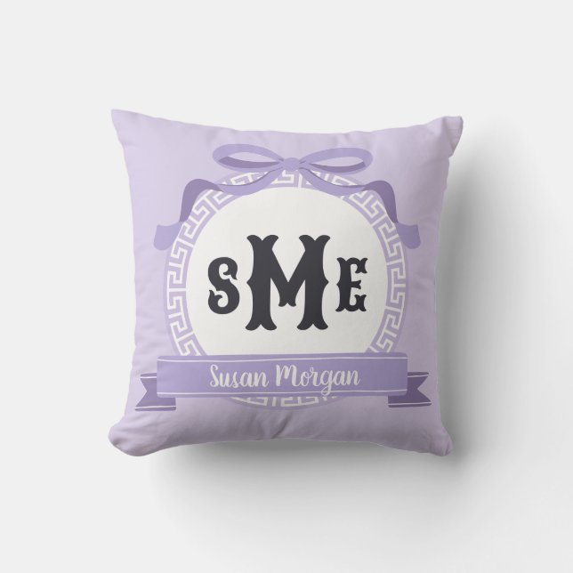 Almofada Heather Roxo Reverso Chave Grega com Arco Monogram (Frente)