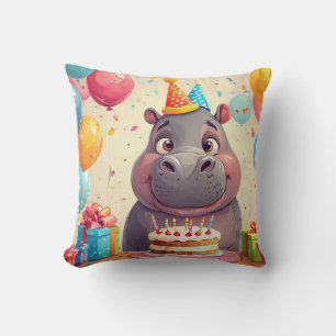 Almofada Hipopótamo Adorável Celebrando Aniversário com Bol