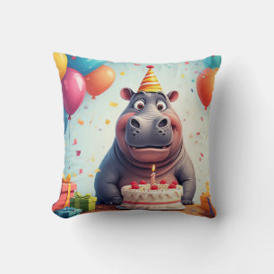 Almofada Hipopótamo Adorável Celebrando Aniversário com Bol