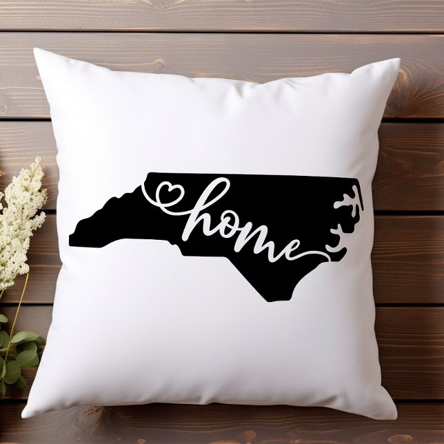 Almofada Home State Outline Heart Carolina do Norte (Criador carregado)