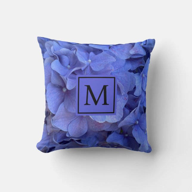 Almofada Hydrangeas florais elegantes de periguito azul (Frente)