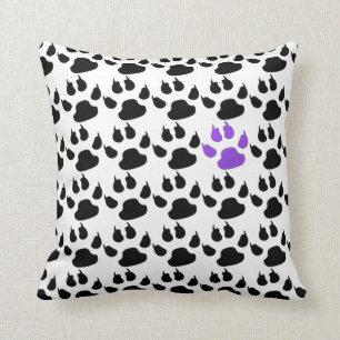 Almofada Impressão preto, branco e roxo da pata