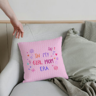 Almofada in my girl mom era CRAYON baby pink