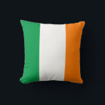 Almofada Irish (Irish) Flag<br><div class="desc">Produtos de Sinalizador Mundial Personalizáveis - Sinta-se à vontade para adicionar seu próprio texto.</div>