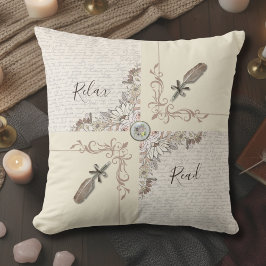 Almofada Ivory Vintage Typography Literary Bookworm