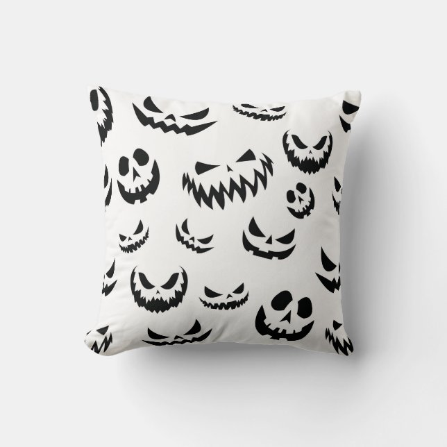 Almofada Jack O Lanterna Pumpkin Rosto Preto e Branco (Frente)