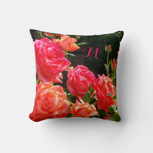 Almofada Jardim rosa de rosa de coral de laranja vermelho-e