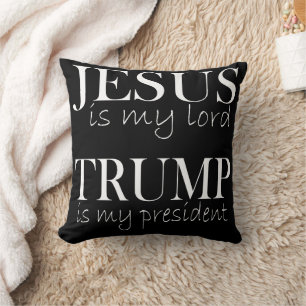 Almofada Jesus é Meu Senhor Trump é Meu Presidente