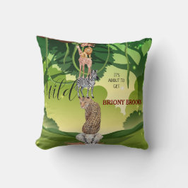 Almofada Jungle Safari "It's About To Get Wild" Baby Shower