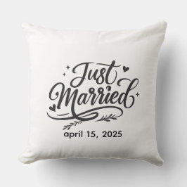 Almofada Just Married Decorative Throw Pillow with Wedding