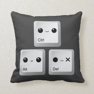 Almofada Kawaii CTRL Alt Del Teclado - repartição