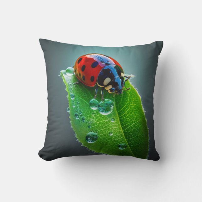 Almofada Ladybug Leaf Calm Tranquil Nature Peaceful Season (Frente)
