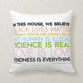 Almofada Lance #KindnessIsEverything Pilllow