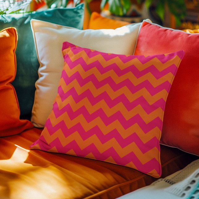 Almofada Laranja e Rosa Ziguezague (Orange and Pink Zigzag Throw Pillow)