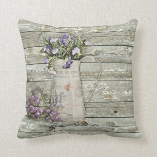 Almofada lavanda de madeira whitewashed rústica da casa da