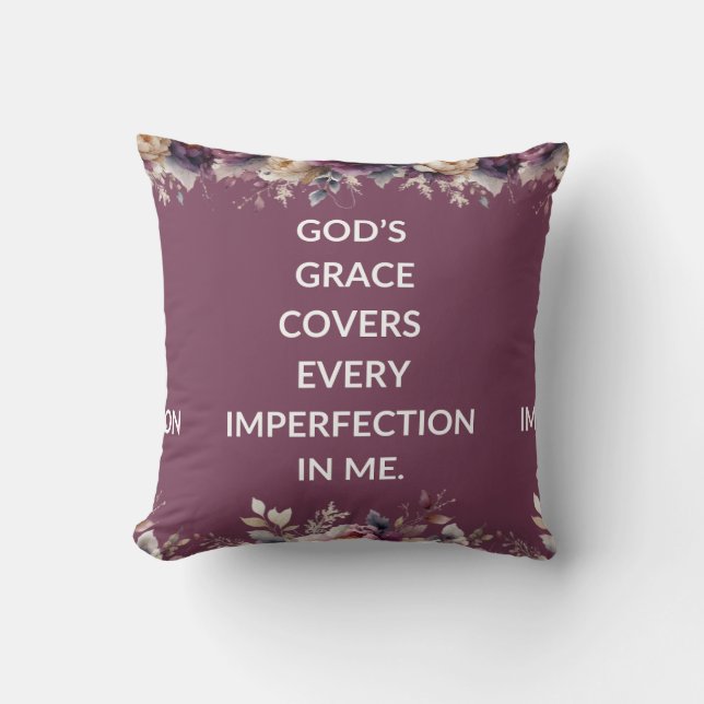 Almofada Lavender floral pillow with a simple religious  (Frente)
