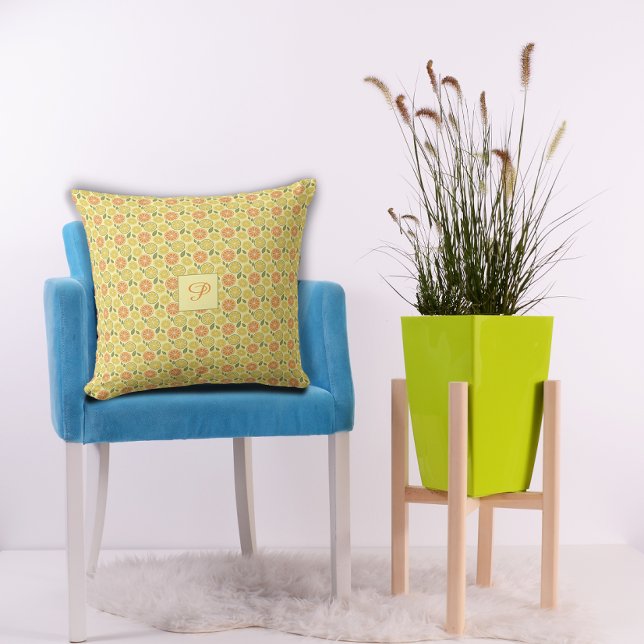 Almofada Lemon leaves white yellow orange Pattern  (Lemon leaves white yellow orange Pattern Throw Pillow.)