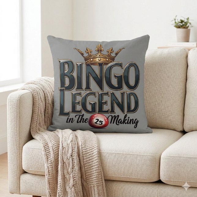 Almofada Lenda do Bingo Coroada em Tipografia Retro Dourada (Bingo Legend Crowned in Gold Retro Typography Throw Pillow Mockup A)