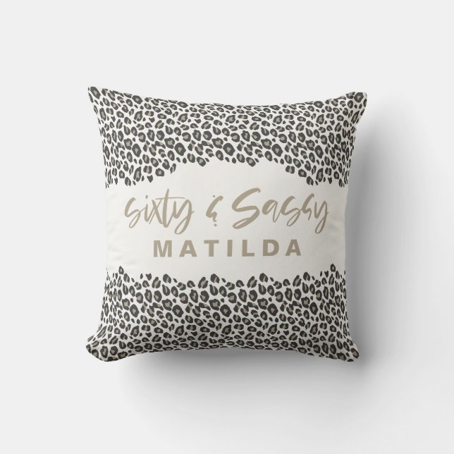 Almofada Leopard imprimiu sessenta e sassy presente de 60 a (Frente)