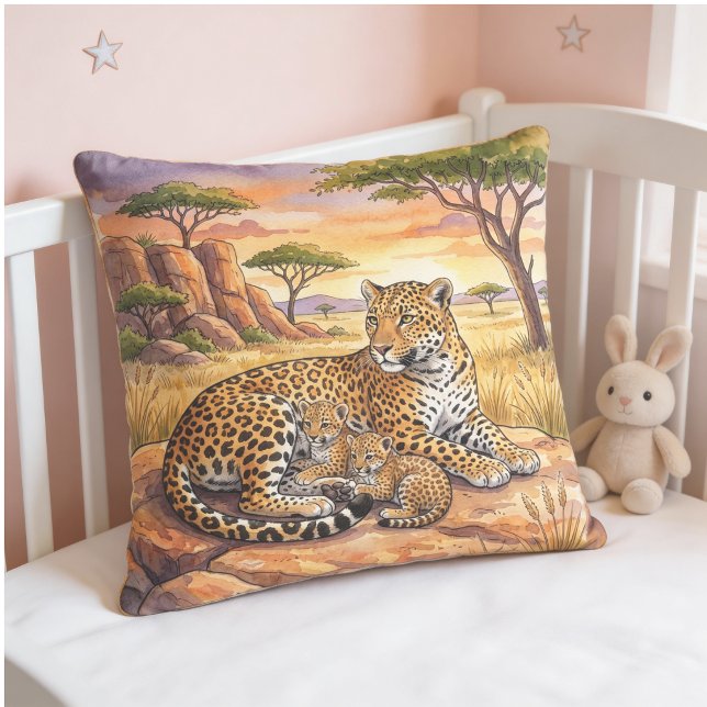 Almofada Leopardo Mamãe e Filhotes Animais da Savana  (Criador carregado)