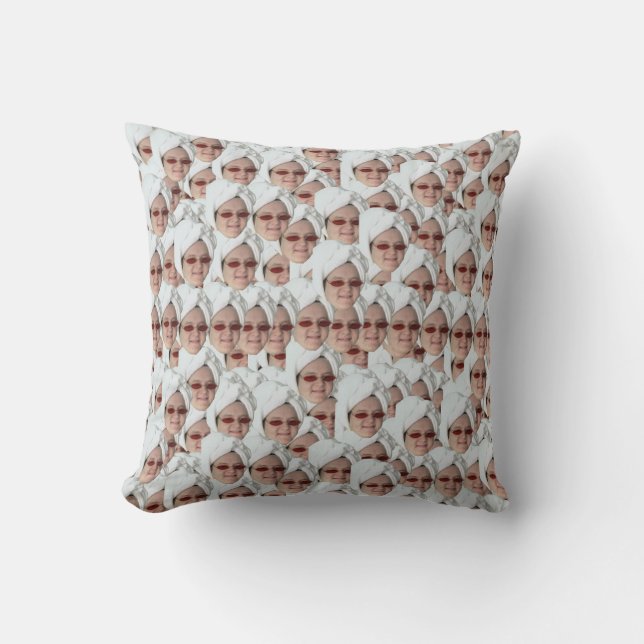Almofada Lewis Capaldi Throw Cushion (Frente)