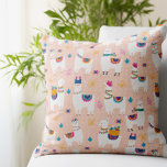 Almofada Llama Llama Cute Llama Patterno a rosa<br><div class="desc">Llama Llama Cute Llama Pattern Travesseiro - Llamas têm reputação de serem animais muito sociais e inteligentes. Você vai se destacar da manada com este travesseiro de padrão Llama. Estique seu espaço de vida ou área divertida. Uma casa incrível ou uma ideia de presente de qualquer época do ano para...</div>