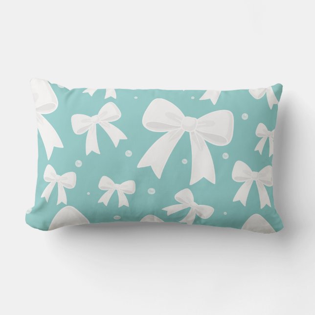 Almofada Lombar Azul com Pérolas e Arcos Brancos (Frente)