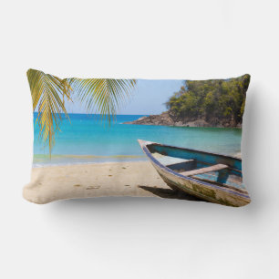 Almofada Lombar Bela praia tropical com um barco