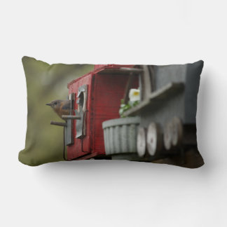 Almofada Lombar Bluebird no travesseiro do Birdhouse