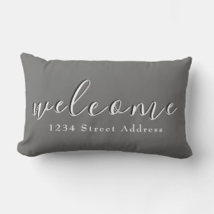 Almofada Lombar Boas-vindas e endereço simples Script Cinzas