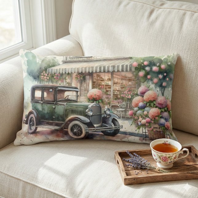 Almofada Lombar Carro Antigo & Cena da Boutique em Floraison (Retro Car & Blooming Boutique Scene Lumbar Pillow Mockup A)