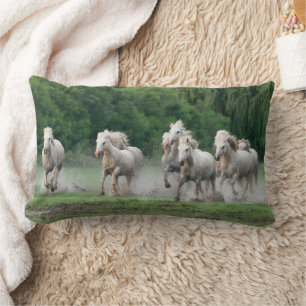 Almofada Lombar Cavalos Camargue Correndo na Água