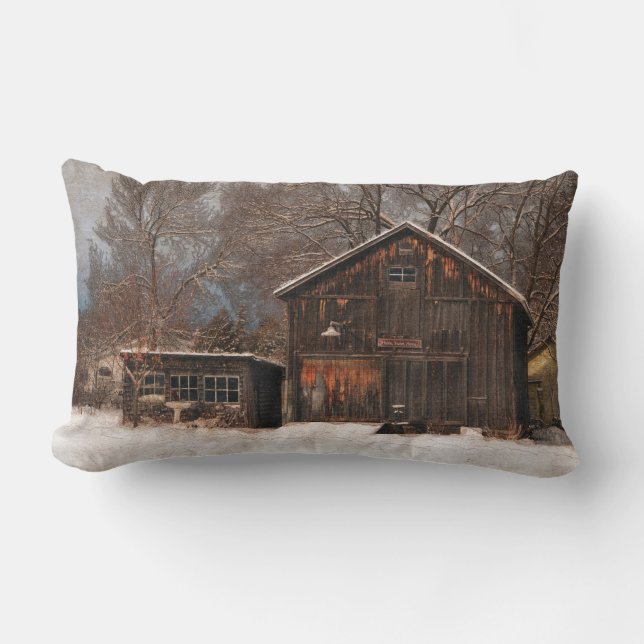 Almofada Lombar Cena de Neve Rustic Barn & Cottage (Frente)