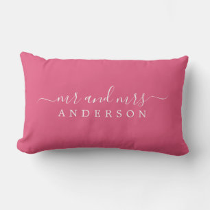 Almofada Lombar Chic Script Sr. Hot Pink Novo Monograma