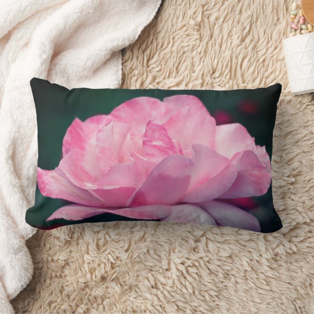 Almofada Lombar Flor de Rosa Rosa Celestial   (Cobertor)