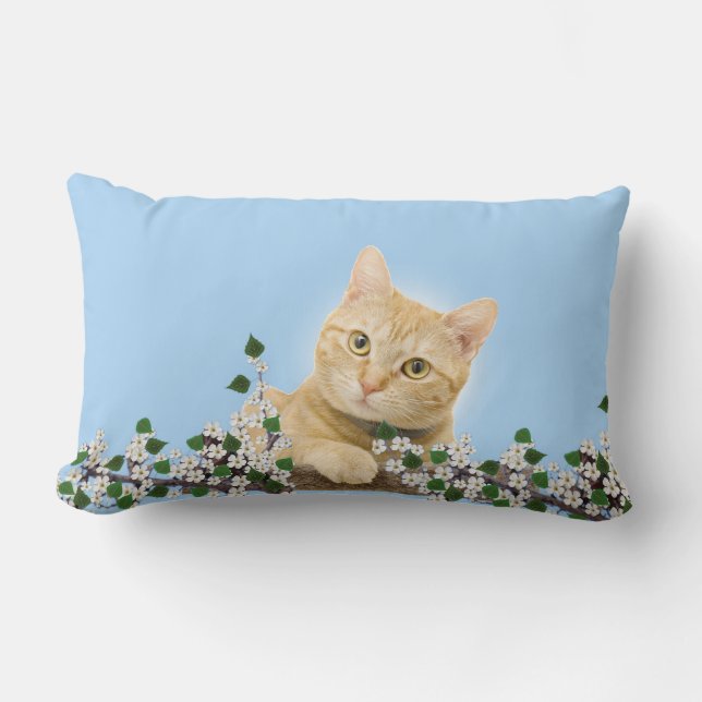 Almofada Lombar Flores Brancas e Gato Listrado de Laranja em Azul  (Frente)