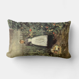 Almofada Lombar Garota com cesta de vegetais em um jardim