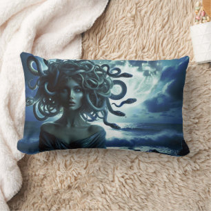 Almofada Lombar Jovem Medusa Bonita pela Lua e Oceano