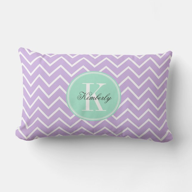 Almofada Lombar Lilac Chevron com monograma da hortelã (Frente)