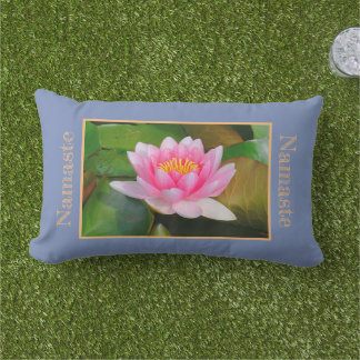 Almofada Lombar Lily de água rosa, belamente aberta