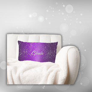 Almofada Lombar Metal roxo moderno escovado com monograma de prata