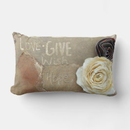 Almofada Lombar Mídia mista dizendo amor dá esperança