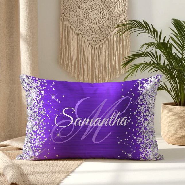 Almofada Lombar Monograma sofisticado em violeta índigo com brilho (Silver Glitter Violet Indigo Foil Fancy Monogram Lumbar Pillow)
