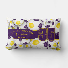 Almofada Lombar Muitas bolas de futebol chamam atleta de ouro roxo