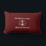 Almofada Lombar Nome da família de cordas de ancoragem náutica Bea<br><div class="desc">Seu nome familiar Beach House Rope & Anchor Deep Red Lumbar Travesseiro Cushion.</div>